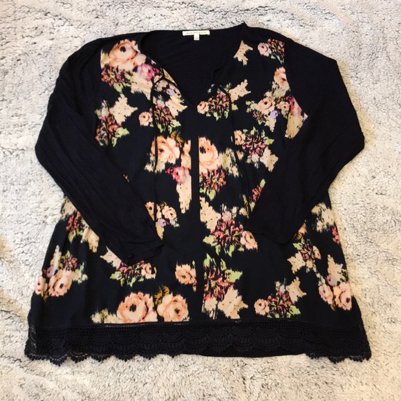 Daniel Rainn Tops - Daniel Rainn Flowy Floral Top 2X